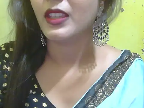 Snapshot of Model-Tanya chatting on 02.13.25 Model-Tanya online show from 02.13.25