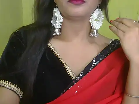 Snapshot of Model-Tanya chatting on 02.14.25 Model-Tanya online show from 02.14.25