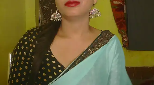 Snapshot of Model-Tanya chatting on 03.02.25 Model-Tanya online show from 03.02.25