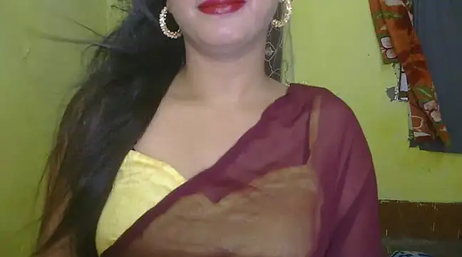 Snapshot of Model-Tanya chatting on 03.03.25 Model-Tanya online show from 03.03.25