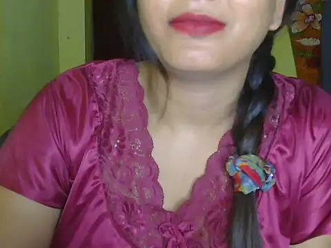 Snapshot of Model-Tanya chatting on 03.16.25 Model-Tanya online show from 03.16.25