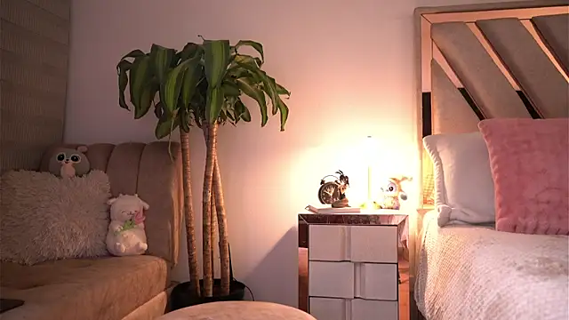 Snapshot of _Andyy__ chatting on 02.04.26 Andyy online show from 02.04.26