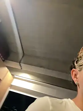 Snapshot of emma_oxford chatting on 03.01.26 emma oxford online show from 03.01.26