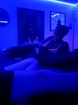 Applebottomup online show from 11.16.25