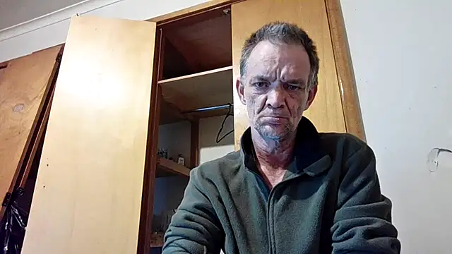 Snapshot of TooFknHorny7676@xh chatting on 04.23.26 TooFknHorny7676xh online show from 04.23.26