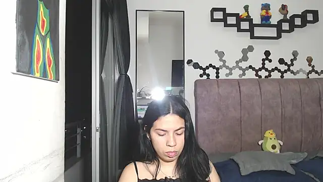 Snapshot of Liza_Thurner chatting on 03.22.25 Liza Thurner online show from 03.22.25