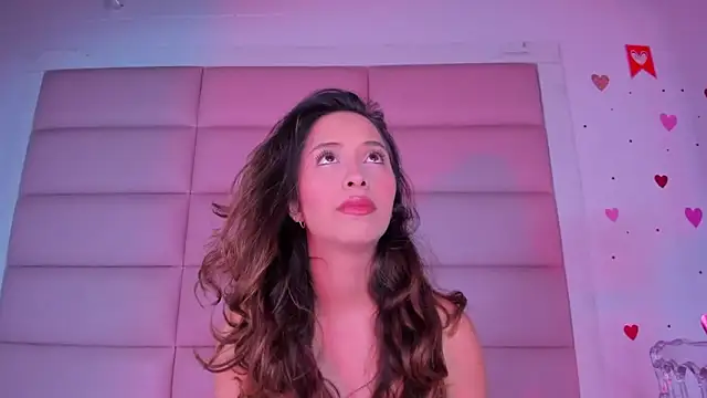 Snapshot of little-Emma chatting on 10.19.25 little-Emma online show from 10.19.25