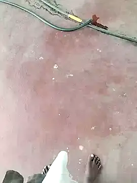 Snapshot of bas1cooks chatting on 04.14.26 bas1cooks online show from 04.14.26