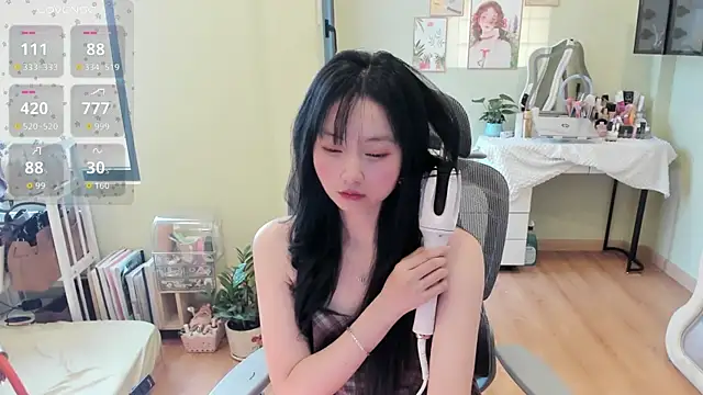 Nery Asian online show from 03.01.26