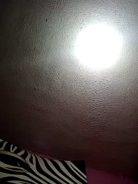 pineda1689 online show from 02.18.25