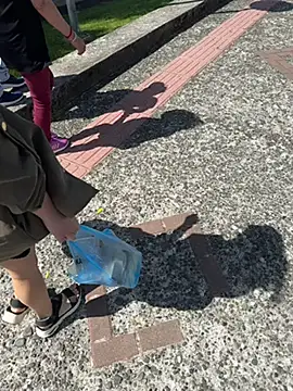 Reinacatchile online show from 12.15.24