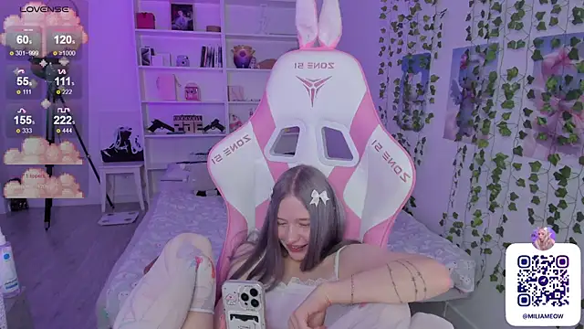 Snapshot of Milia_Parker chatting on 12.08.24 Milia Parker online show from 12.08.24