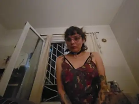 Snapshot of estivalia_xxx chatting on 02.15.26 estivalia xxx online show from 02.15.26