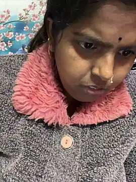 Beauty-queen online show from 02.13.25