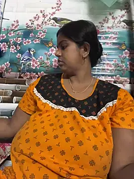 Beauty-queen online show from 03.18.25