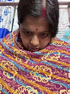 Snapshot of Beauty-queen chatting on 01.18.26 Beauty-queen online show from 01.18.26