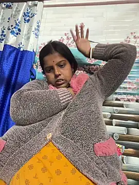 Snapshot of Beauty-queen chatting on 02.04.26 Beauty-queen online show from 02.04.26