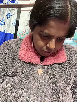 Snapshot of Beauty-queen chatting on 02.13.26 Beauty-queen online show from 02.13.26