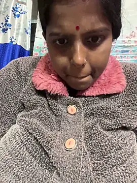 Snapshot of Beauty-queen chatting on 02.14.26 Beauty-queen online show from 02.14.26