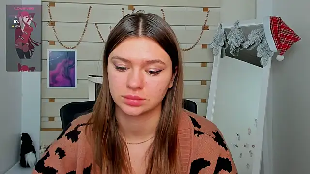 Josephine Kiss online show from 12.13.24