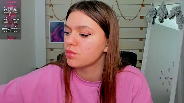 Josephine Kiss online show from 12.15.24