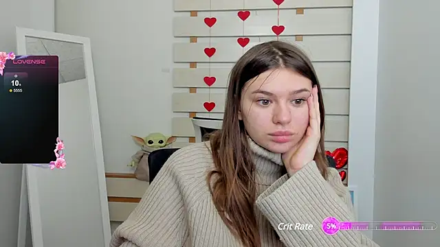 Josephine Kiss online show from 02.11.25