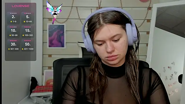 Josephine Kiss online show from 03.09.25