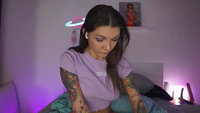 Lady3Holes online show from 01.31.25