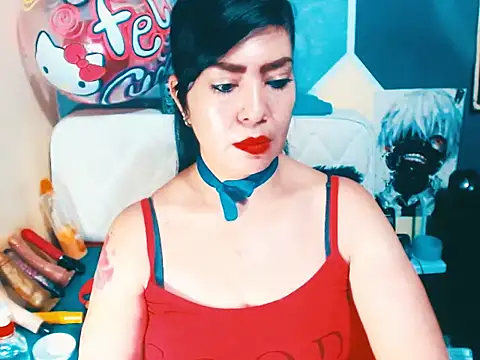 Snapshot of luisahott chatting on 02.23.26 luisahott online show from 02.23.26