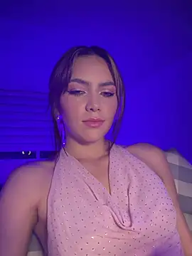 Lorraine Leon online show from 02.12.26