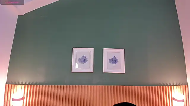  anavictoria  online show from 03.01.25