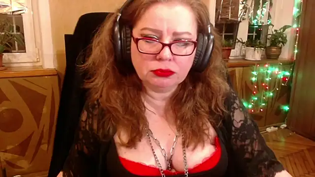 Miss Tress online show from 09.28.25