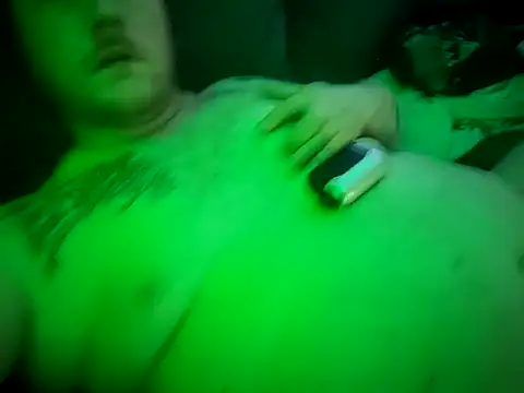 Snapshot of Barrentine88 chatting on 02.12.25 Barrentine88 online show from 02.12.25