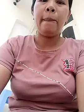 Snapshot of Lanyingxin18 chatting on 12.22.24 Lanyingxin18 online show from 12.22.24