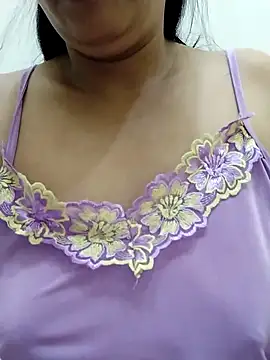 Snapshot of Lanyingxin18 chatting on 10.30.25 Lanyingxin18 online show from 10.30.25