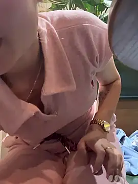 Snapshot of Emily_9xx chatting on 03.20.25 Emily 9xx online show from 03.20.25