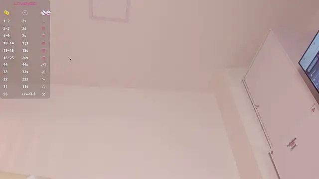 AllisonRoberts  online show from 03.02.25