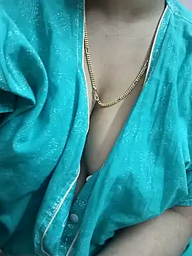 cuteyqueen online show from 12.20.24