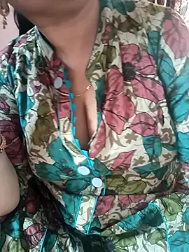 cuteyqueen online show from 02.22.25