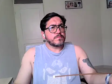 OsoMaduro12 online show from 12.01.25