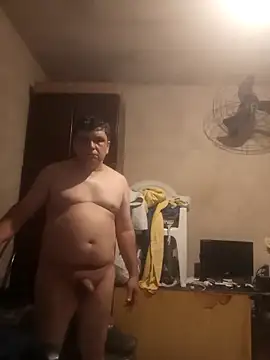 Snapshot of Claudiop2061 chatting on 11.09.25 Claudiop2061 online show from 11.09.25