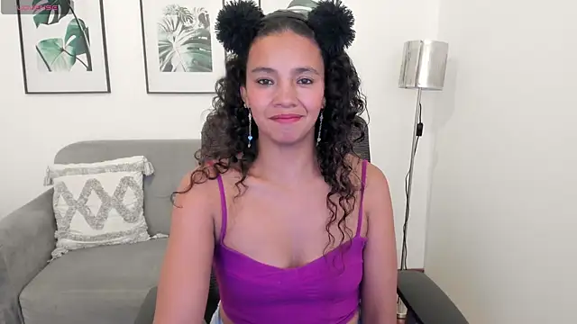 leslyflorez online show from 02.19.25