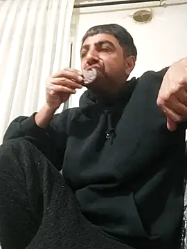 Snapshot of Muratcanik44 chatting on 02.15.26 Muratcanik44 online show from 02.15.26