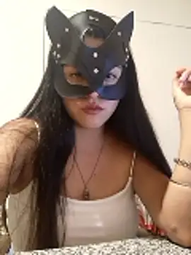 MaluZukii online show from 04.11.26
