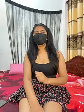 Snapshot of Angel_Zaara chatting on 01.10.25 Angel Zaara online show from 01.10.25