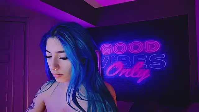 AriaVoss online show from 02.12.25