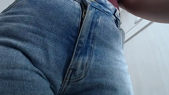 Snapshot of Amelia_Debora_Antonella chatting on 11.14.25 Amelia Debora Antonella online show from 11.14.25