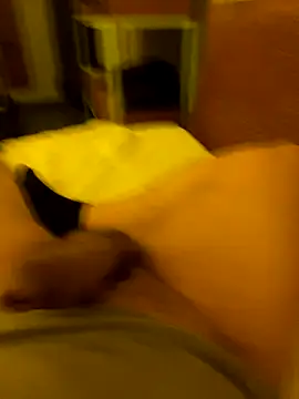 Snapshot of fekedaniel1999 chatting on 12.05.25 fekedaniel1999 online show from 12.05.25