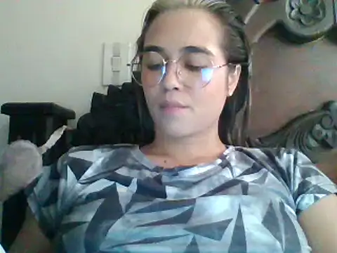 trianabell online show from 02.07.25