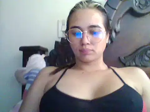 trianabell online show from 02.08.25